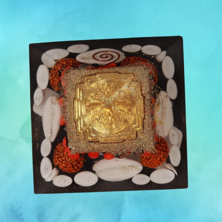 Crystal Laxmi Pyramid